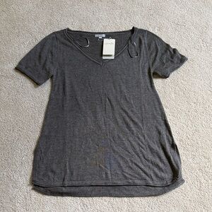 Lemon pewter grey top S